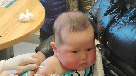 宝宝打针视频大全,温馨与勇敢并存
