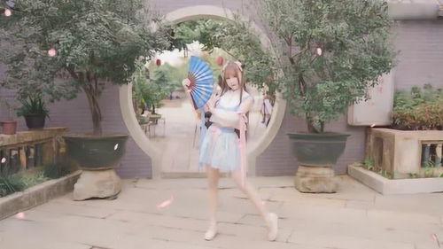 单人扇子舞视频大全,舞动魅力，独领风骚