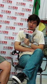 李毅视频,揭秘足球传奇背后的故事